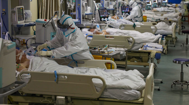 Pacientes con covid-19 en el hospital de Wuhan (China), en una imagen de archivo. Foto: EFE