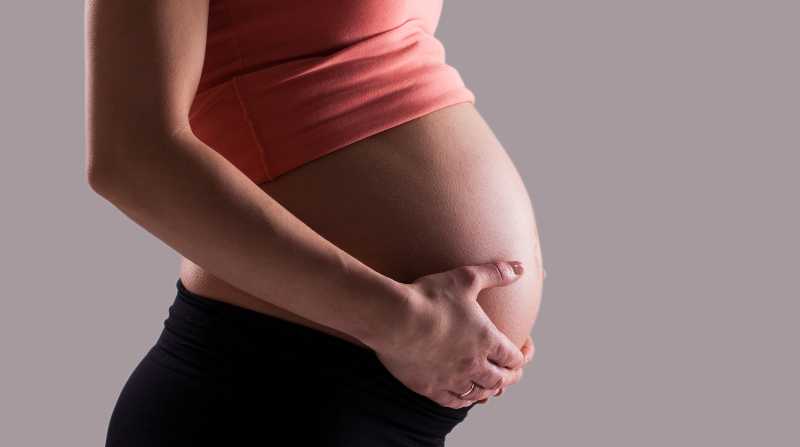 Imagen referencial. Una mujer quedó embarazada con la inseminación artificial post-mortem. Foto: Freepik