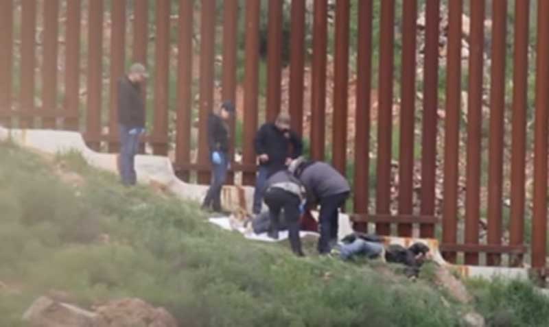Los crímenes ocurrieron en una zona montañosa de la zona este de Tijuana, en los límites con el municipio de Tecate y cerca de donde no hay cerco fronterizo. Foto: captura
