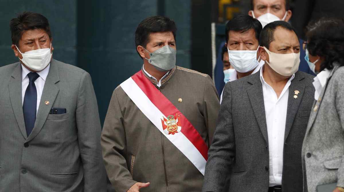 En la foto, el expresidente del Perú Pedro Castillo, en una fotografía de archivo. La investigación preparatoria es el paso previo a una acusación por parte de la Fiscalía contra Castillo. Foto: EFE