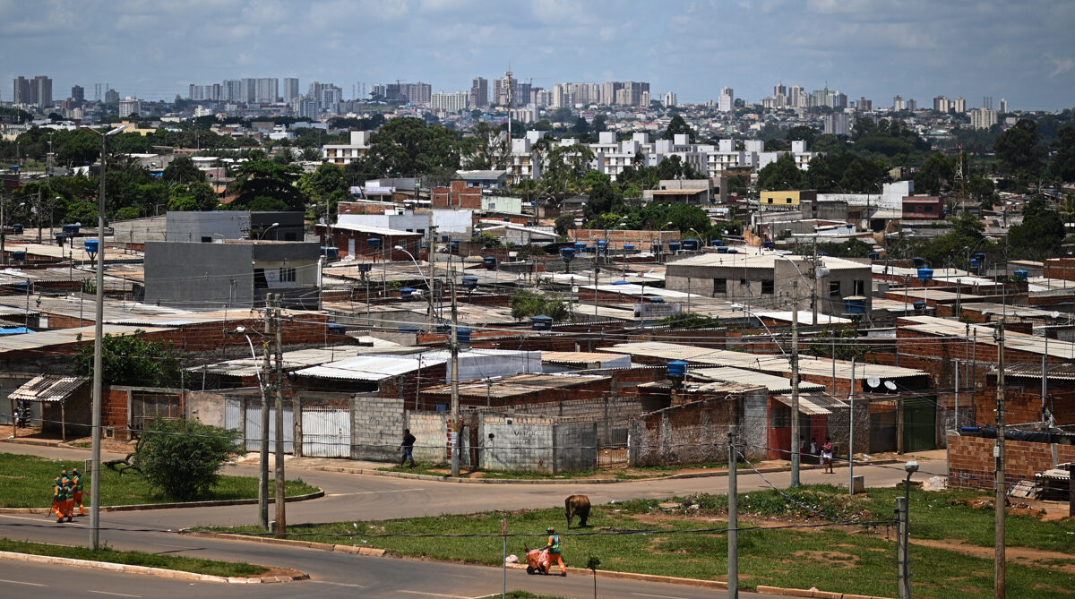 Vista general de la favela Sol Nascente, captada el 24 de marzo de 2023, cerca de Brasilia (Brasil). Foto: EFE