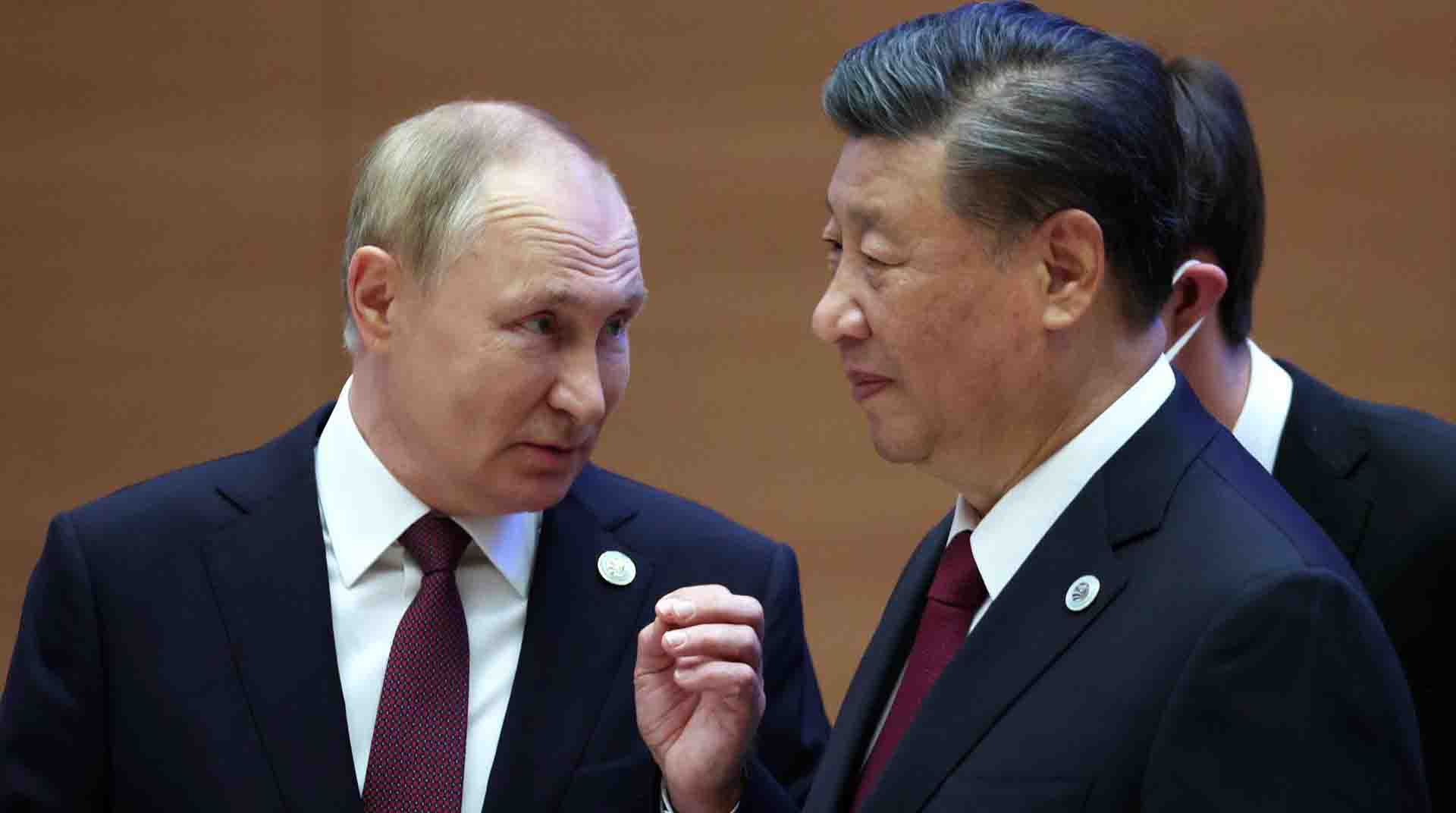 El presidente chino aterriza en Rusia para reunirse con Putin