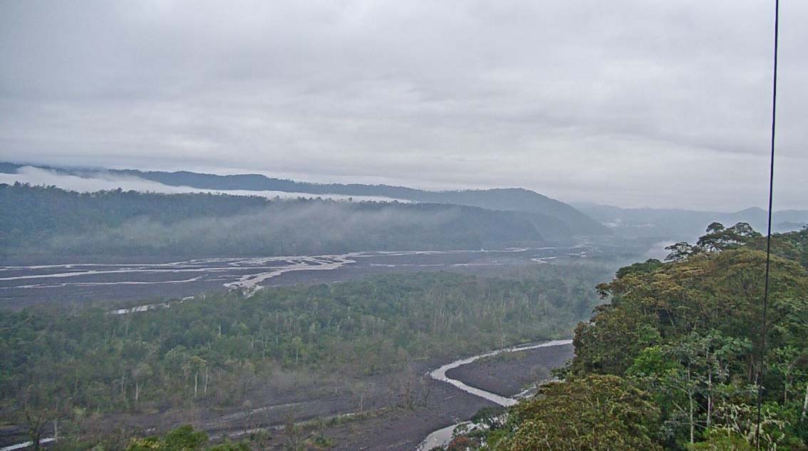 Imagen referencial. Debido a los lahares del volcán Sangay se generó el represamiento del río Upano. Foto: Twitter