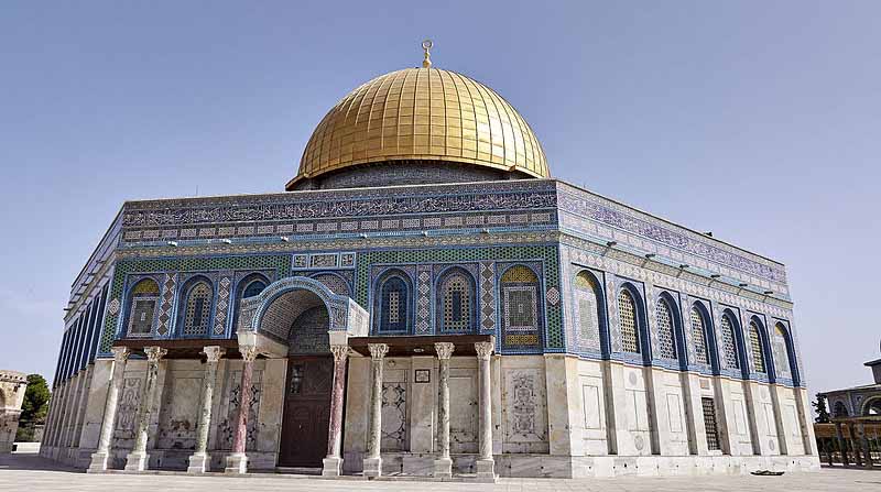 El Gobierno palestino declaró su repulsa ante la incursión en la víspera de la Policía israelí en la sagrada mezquita de Al Aqsa. Foto: Internet