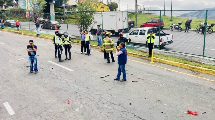  Foto: Cuerpo de Bomberos de Quito 