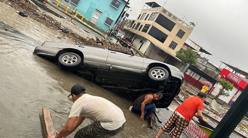 Siniestro por lluvias en Guayaquil