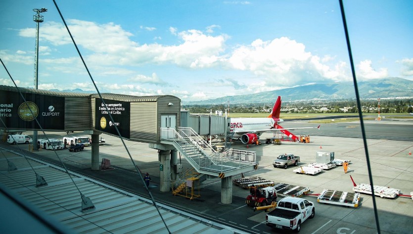 Esta nueva ruta de Quito - Medellín operará con cuatro vuelos semanales, los días lunes, miércoles, sábado y domingo. Foto: Cortesía