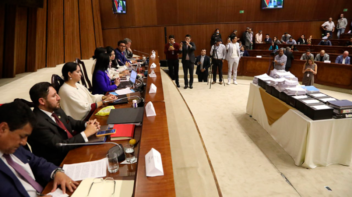 Comisión del caso Encuentro aprobó informe que recomienda el juicio político al presidente Guillermo Lasso. Foto: Asamblea
