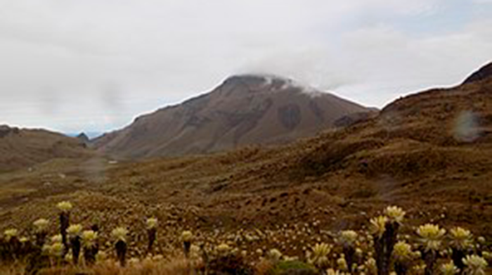 El volcán Chiles está ubicado en la frontera entre Ecuador y Colombia. Foto: Wikipedia