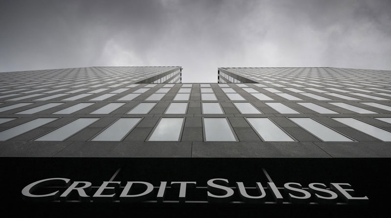 El banco UBS compró acciones de Credit Suisse, pero la transacción tuvo efectos en la entidad financiera. Foto: EFE