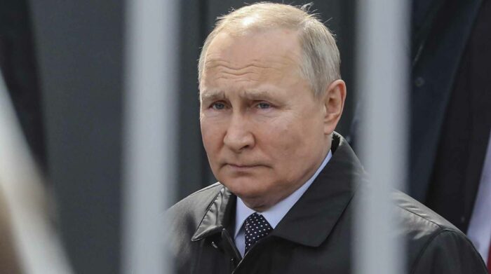 La CPI emite una orden de detención contra Vladímir Putin por “deportación ilegal” de niños. Foto: EFE