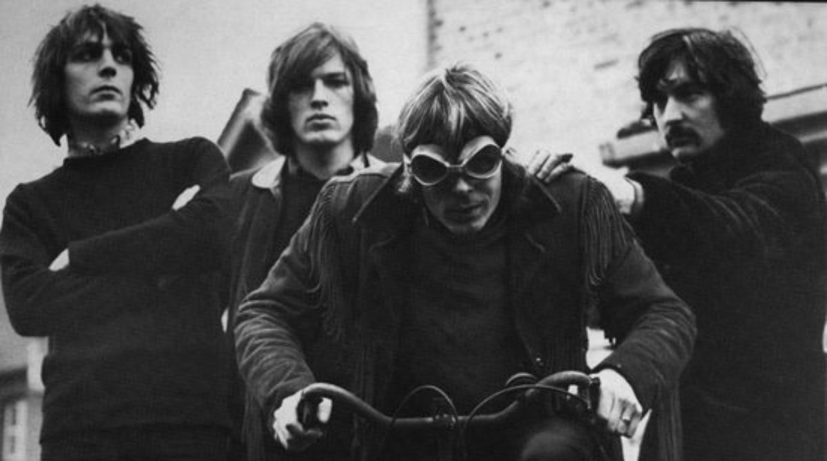 El viernes 24 de marzo se lanzó el recién remasterizado 'The Dark Side Of The Moon', de Pink Floyd. Foto: Facebook