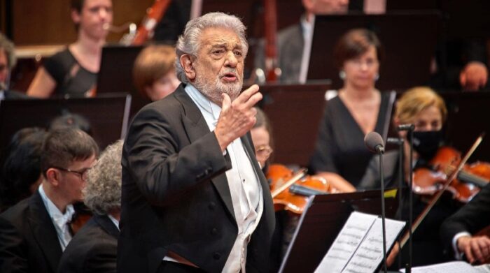 El tenor madrileño Plácido Domingo estará en Guayaquil en mayo de 2023. Foto: Redes sociales del artista