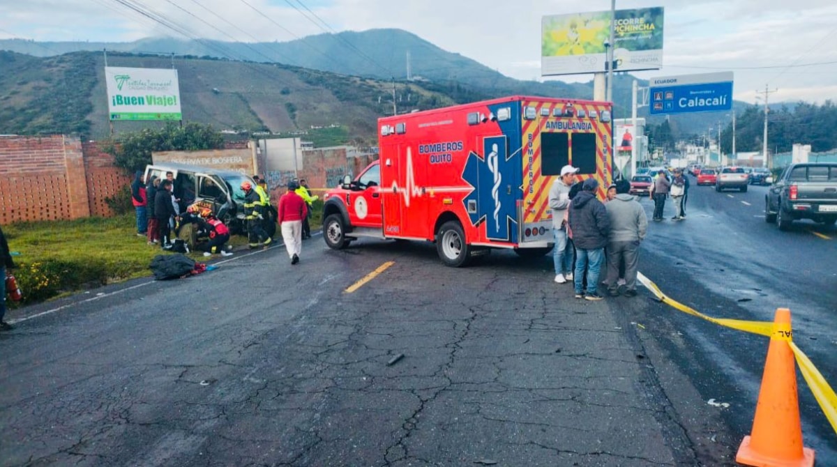 En el siniestro de este 5 de marzo de 2023, fallecieron cuatro personas. Foto: Cuerpo de Bomberos de Quito