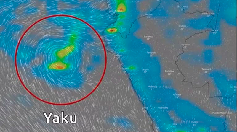 El ciclón Yaku se forma en el norte de Perú, frente a la costa cercana con Ecuador. Foto: El Diario de Manabí