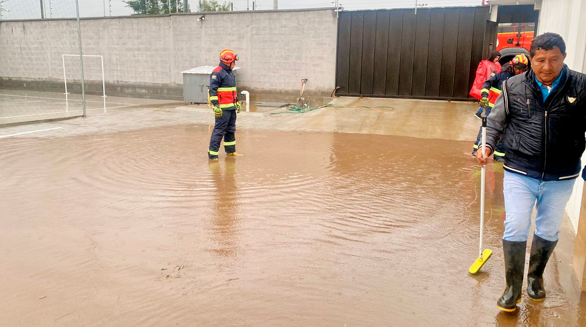 El agua no provocó mayores afectaciones en las casas inundadas. Foto: @ECardenasVarela