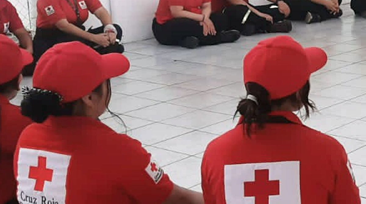 Imagen referencial. La organización de ayuda humanitaria, Cruz Roja, recortará personal por el déficit con el que arrancó su trabajo en 2023. Foto: Facebook Cruz Roja