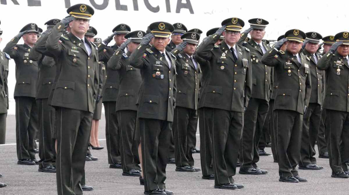 Imagen referencial. El polémico video del Comandante de Policía de Esmeraldas generó gran debate en redes sociales. Foto: Twitter
