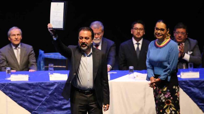 Pabel Muñoz ganó las elecciones seccionales el pasado 5 de febrero frente a Jorge Yunda y Pedro Freile. Foto: Julio Estrella/ El Comercio.