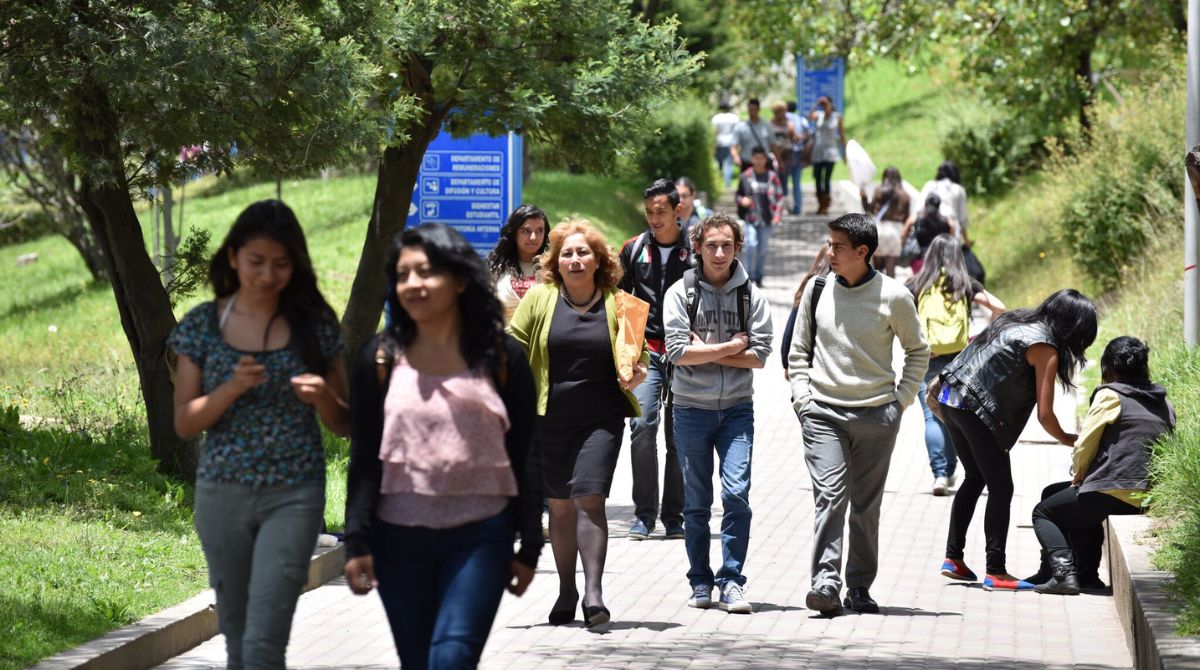 68 Universidades e Institutos Superiores evaluarán a los aspirantes. Foto: Universidad Central del Ecuador