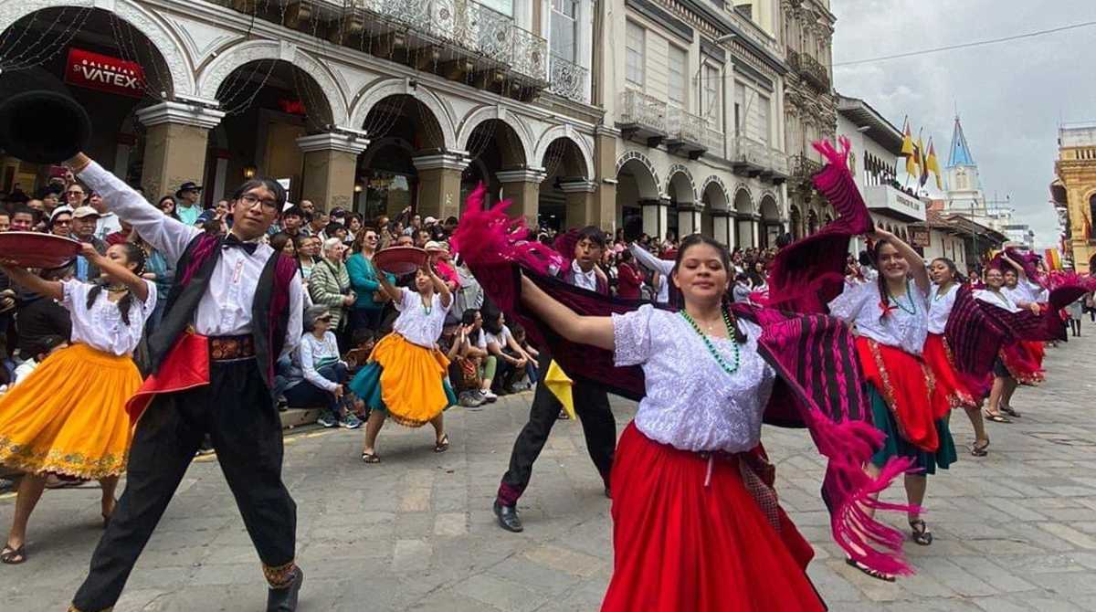 Este 12 de abril se conmemora un año más de la Fundación de Cuenca, capital de la provincia de Azuay. Foto: Cortesía Twitter Municipio de Cuenca