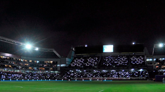 Vista del estadio de Liga la noche de este miércoles 19 de abril antes del partido con Magallanes. Foto: Twitter @LDU_Oficial