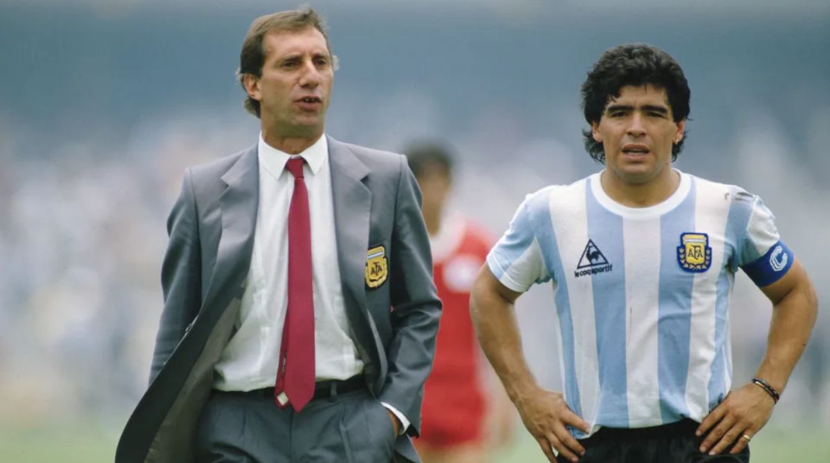 Carlos Bilardo junto a Diego Maradona durante el mundial de México 1986. Foto: Allsports