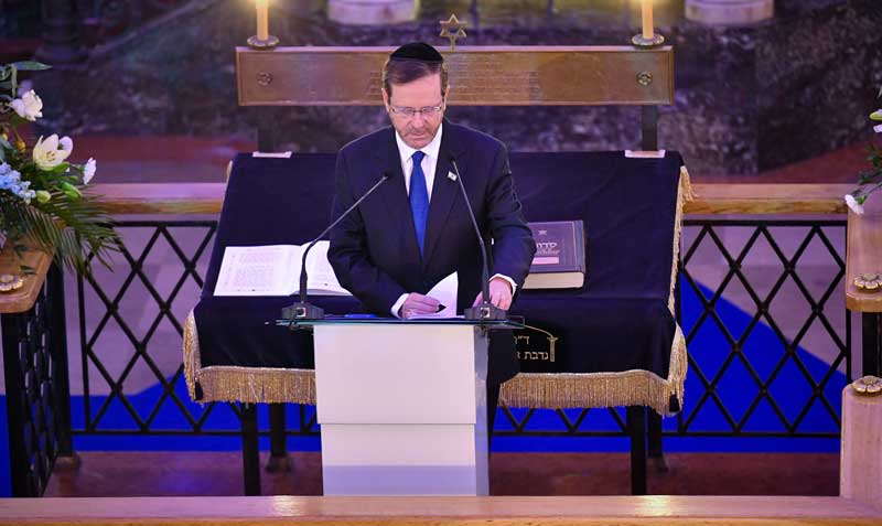 Las comunidades judías están "cada vez más distantes unas de otras, dijo Isaac Herzog, presidente de Israel. Foto: EFE