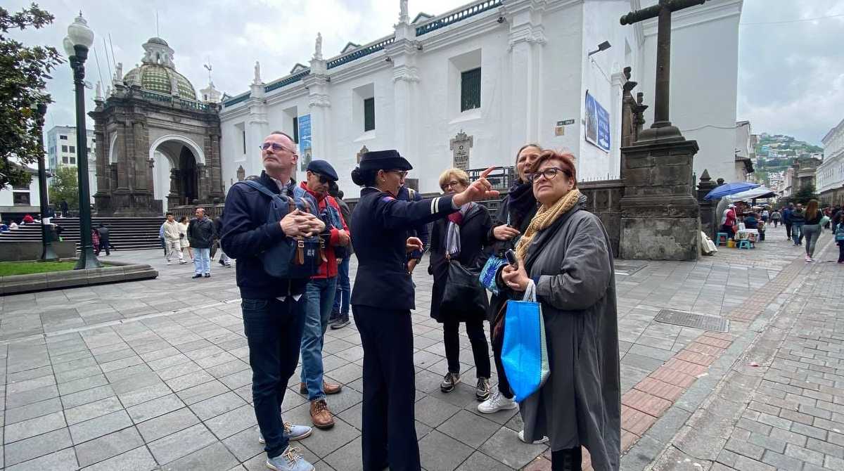 Durante el feriado hay la posibilidad de recorrer el Centro Histórico, las calles y plazas de Quito. Foto: Cortesía Facebook Quito Turismo