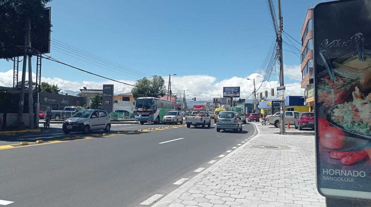 Se implementó asfalto y se hizo el cambio de redes de agua potable y sistemas de alcantarillado. Foto: Roxana Madrid / El Comercio