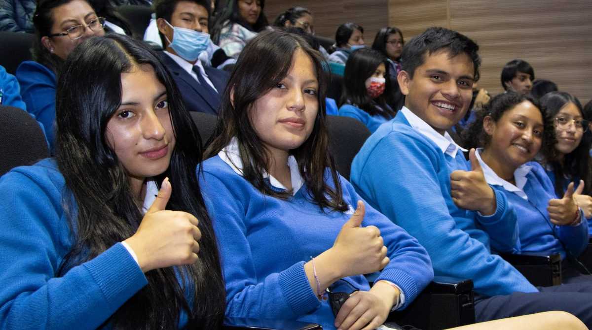 En esta semana continúa el proceso para el ingreso a la educación superior pública del Ecuador. Foto: Cortesía Facebook Senescyt