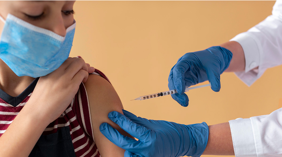 La vacuna contra el Virus de Papiloma Humano en Ecuador se coloca a niñas de nueve años. Foto: Freepik