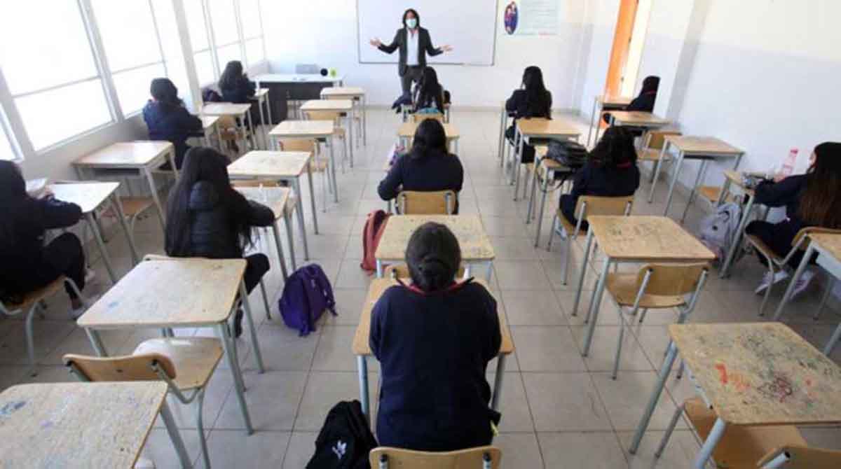 El Ministerio de Educación confirmó que las clases presenciales se mantendrán con normalidad a nivel nacional. Foto: EL COMERCIO