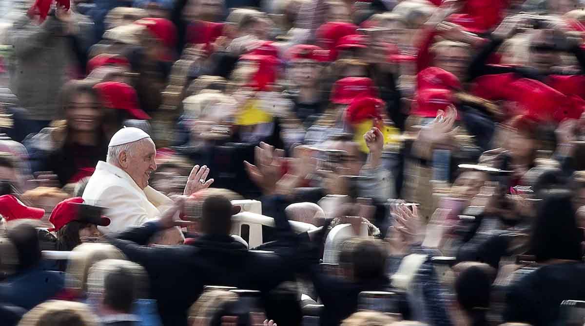 El Papa Francisco se refirió a los abusos del clero registrados en contra de los menores de edad. Foto: EFE