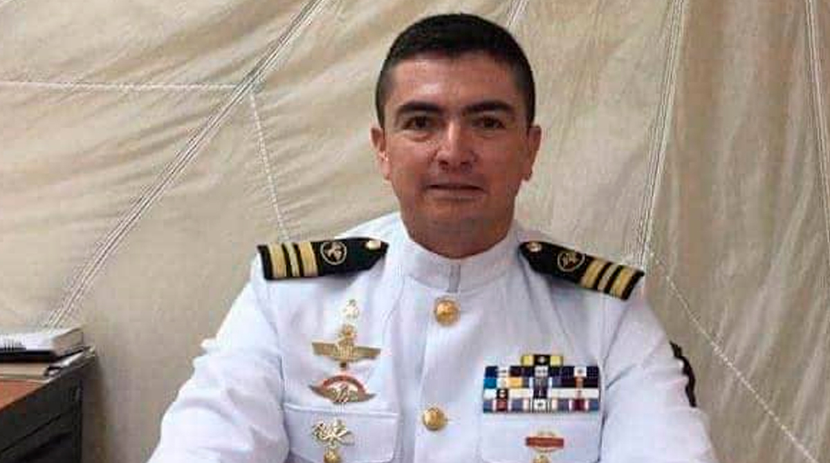 El capitán Edwin Ortega espera volver a la Armada para continuar con su carrera militar. Foto: Facebook Capitán Edwin Ortega