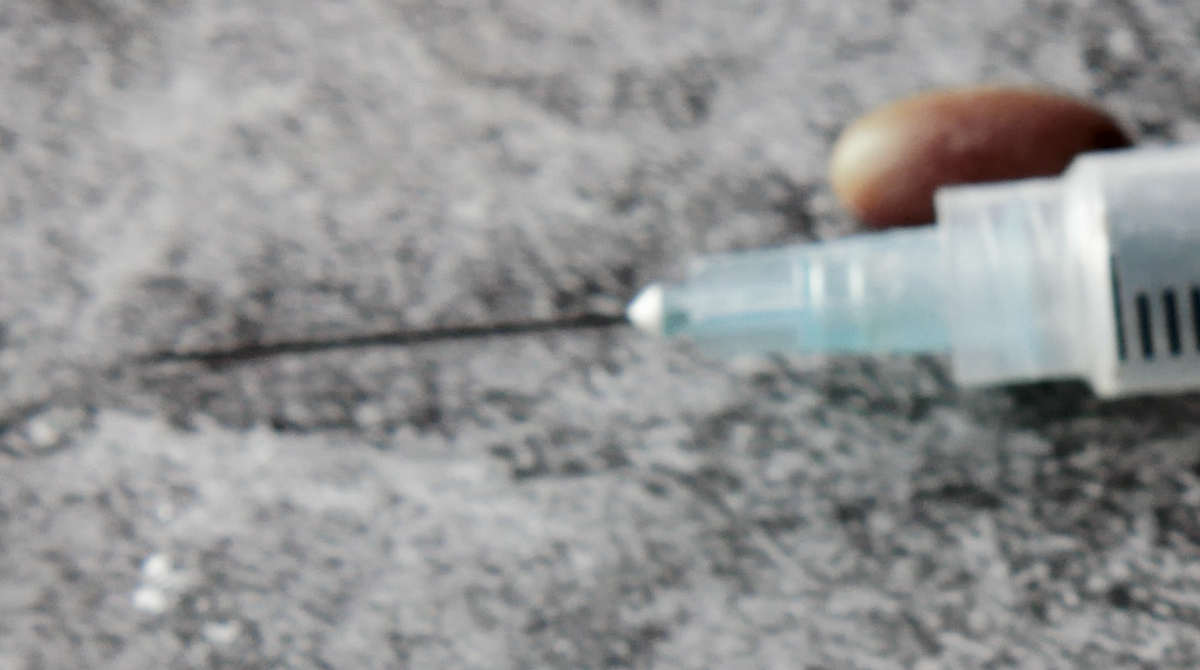 El indice de infectados con VIH en las prisiones crece por el uso de drogas que se inyectan con agujas no sanitizadas. Foto: Pixabay