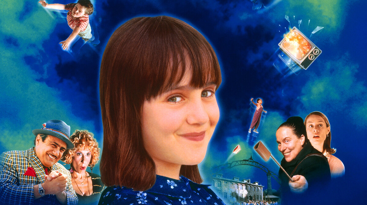 Mara Wilson protagonizando a Matilda, película que lleva el mismo nombre. Foto: Netflix