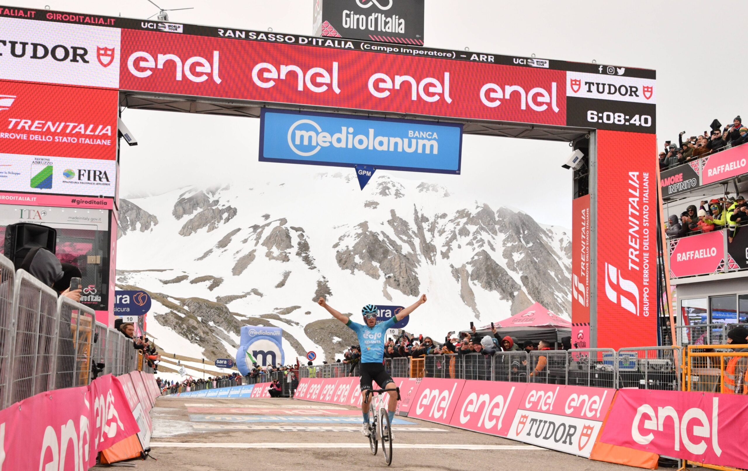Davide Bais se quedó con la séptima etapa del Giro de Italia. Foto: Giro