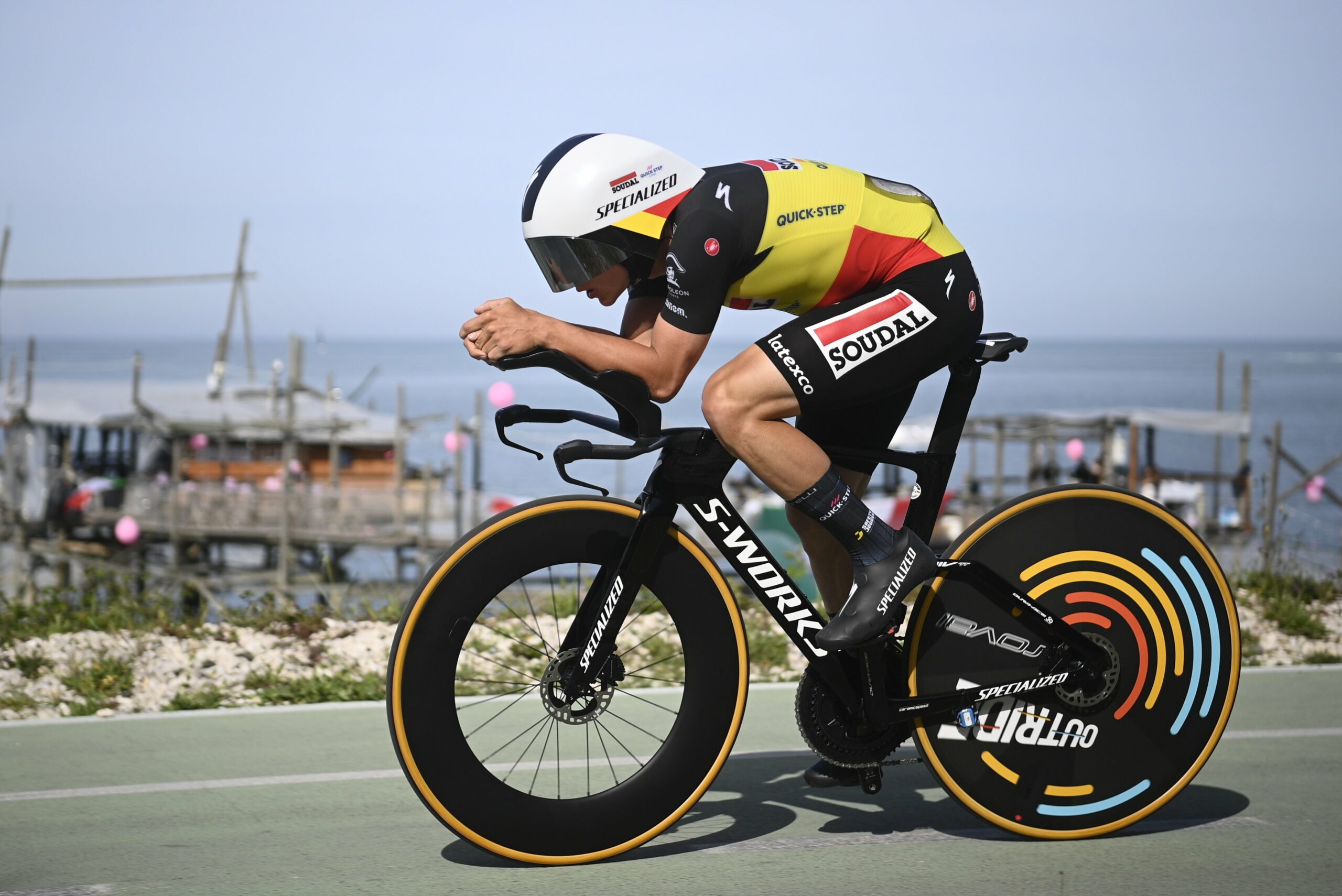 Remco Evenepoel ganó la primera etapa del Giro de Italia. Foto: Giro de Italia