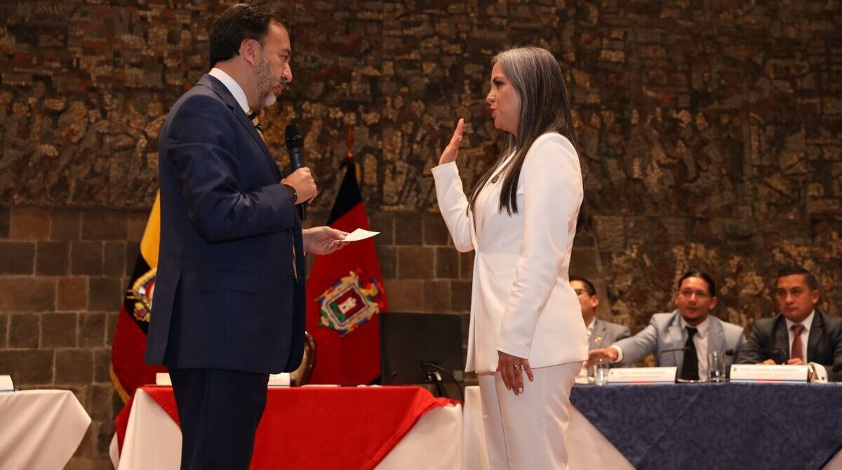 La elección de María Fernanda Racines como Vicealcaldesa del Distrito Metropolitano de Quito. Twitter: @ConcejoQuito