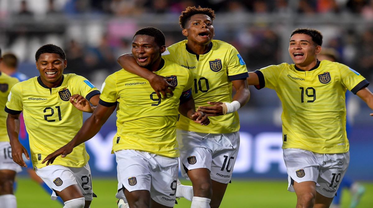 Los jugadores de la Selección de Ecuador Sub-20 celebran un gol en el Mundial de Argentina. Foto: La Tri