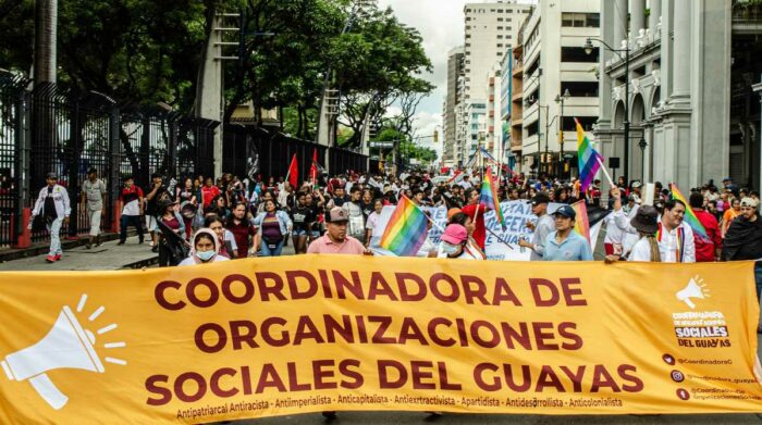 Agrupaciones sociales participaron de las movilizaciones por el Día del Trabajo. Foto: Comité por la Defensa de los Derechos Humanos