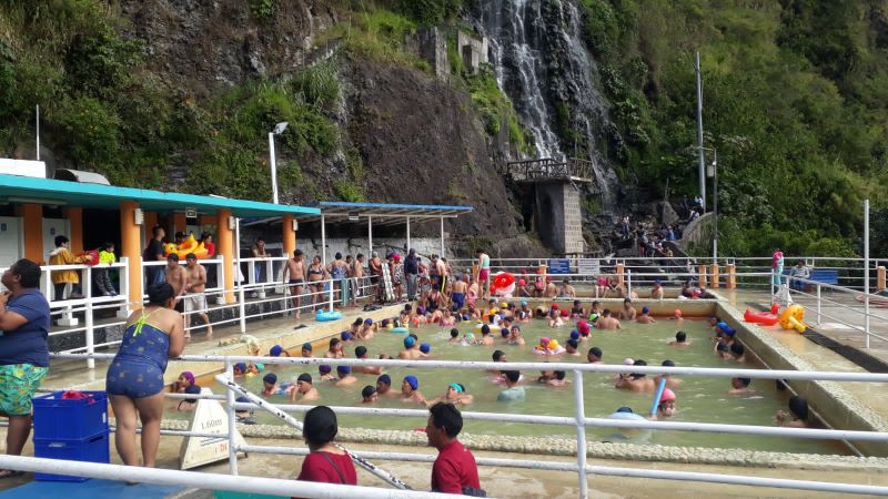 La ciudad de Baños de Agua Santa es uno de los centros turísticos de la Sierra centro más visitados durante los feriados. El 80% del sector hotelero está ocupado en el primer día de asueto. Foto: Cortesía