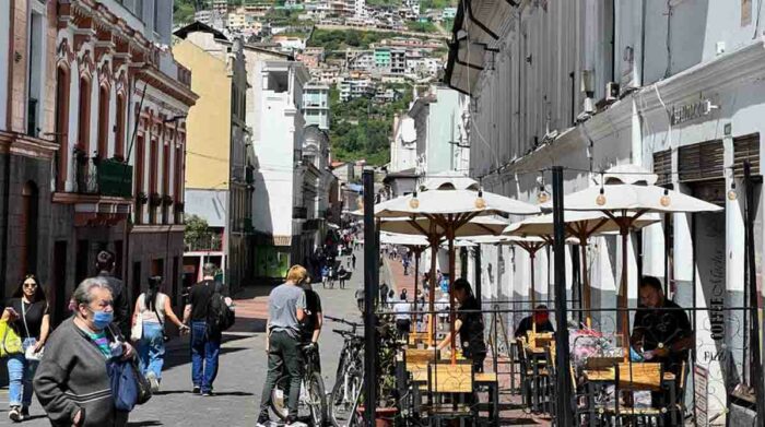 Imagen referencial. La mañana de este lunes, 29 de mayo, se registrará radiación UV muy alta en Quito. Foto: EL COMERCIO