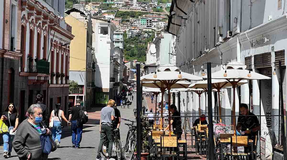 La radiación UV se mantendrá en muy alto nivel este martes, 2 de mayo, en Quito. Foto: Patricio Terán / EL COMERCIO