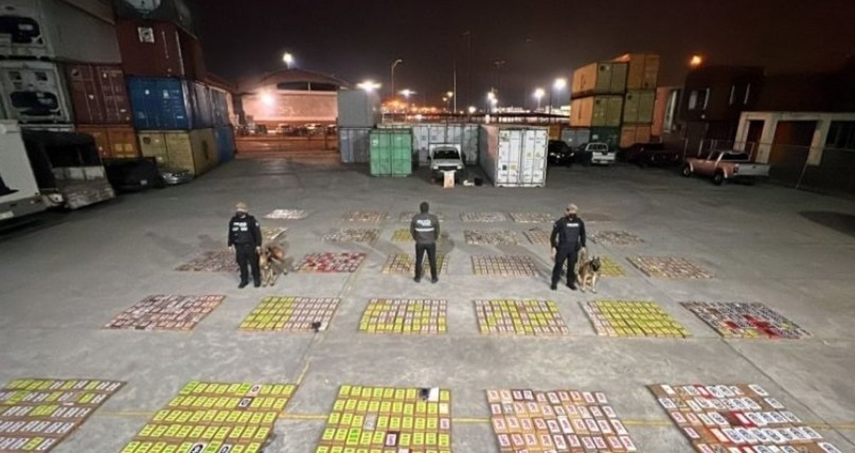 Una tonelada 444 kilos de droga fueron hallados en un contenedor que iba a España. Foto: Policía Nacional