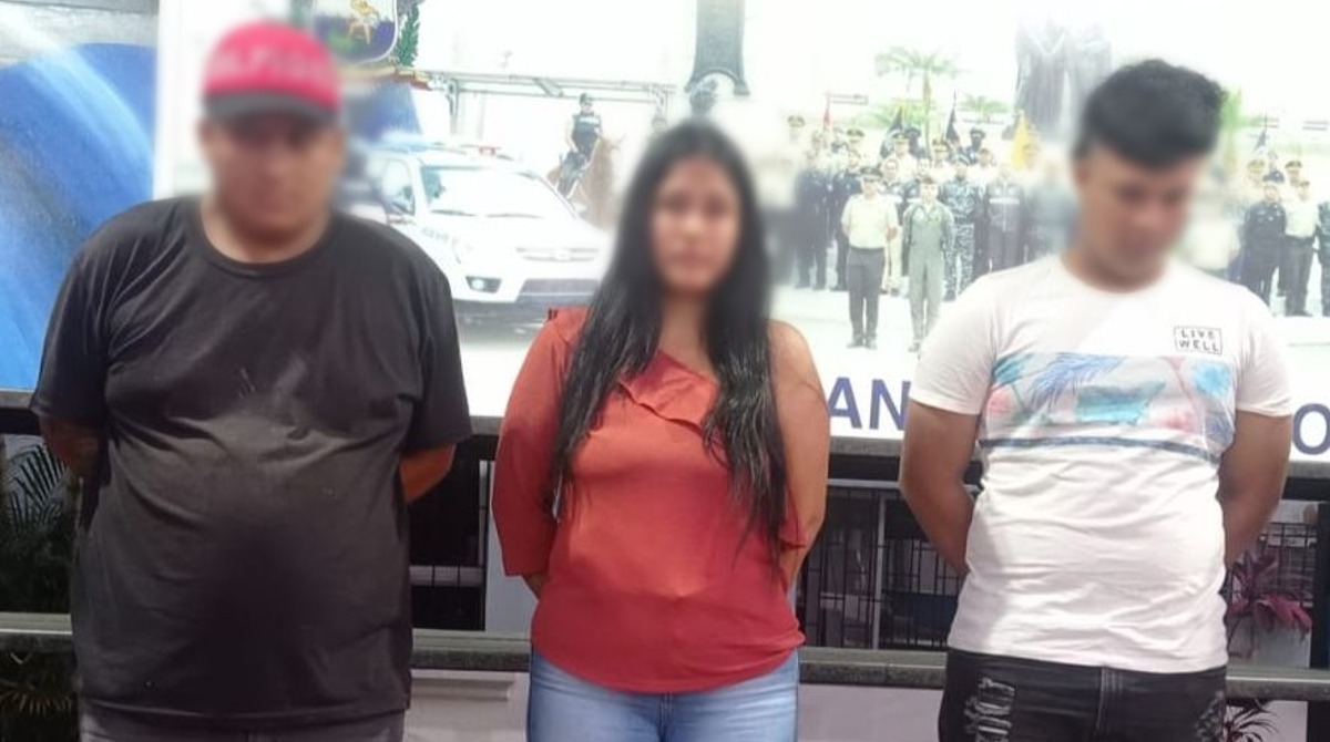 Tres personas fueron detenidas en el norte de Guayaquil tras un asalto en el que resultó herido un policía. Foto: Policía Nacional