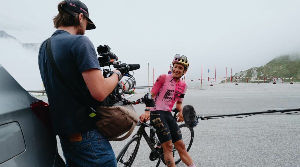 Richard Carapaz, ciclista ecuatoriano del EF Education en el Tour de Francia. Foto: @EFprocycling