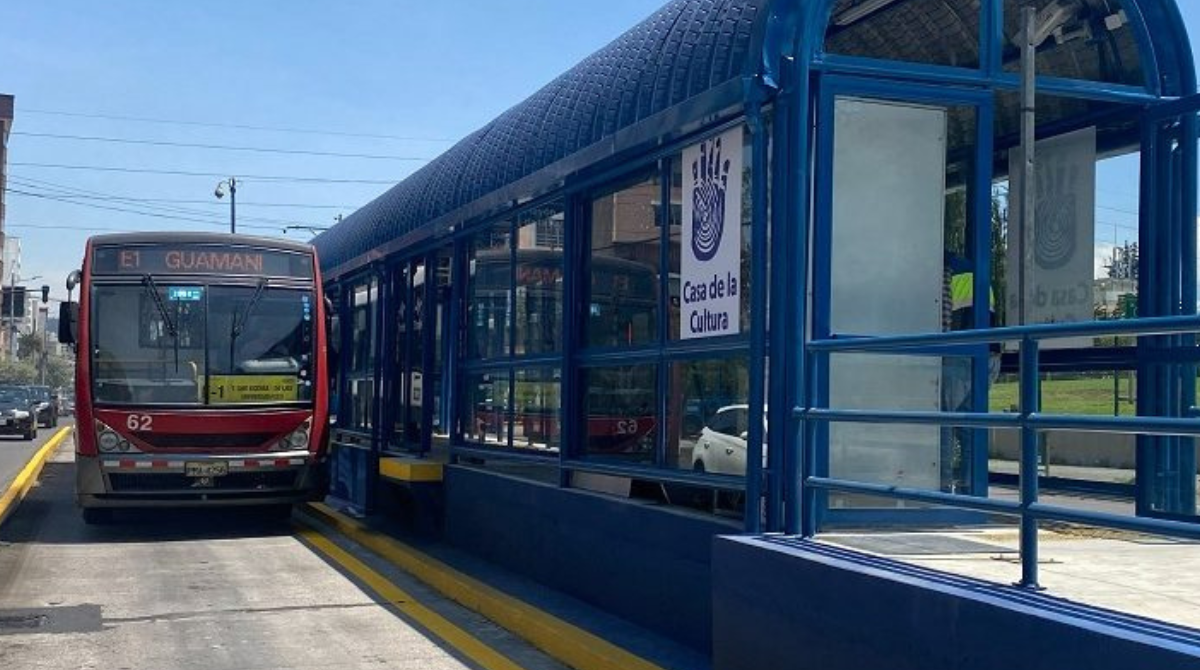 La Ecovía y el Trolebús modificarán sus operaciones el domingo 11 de junio de 2023. Foto: Quito Informa