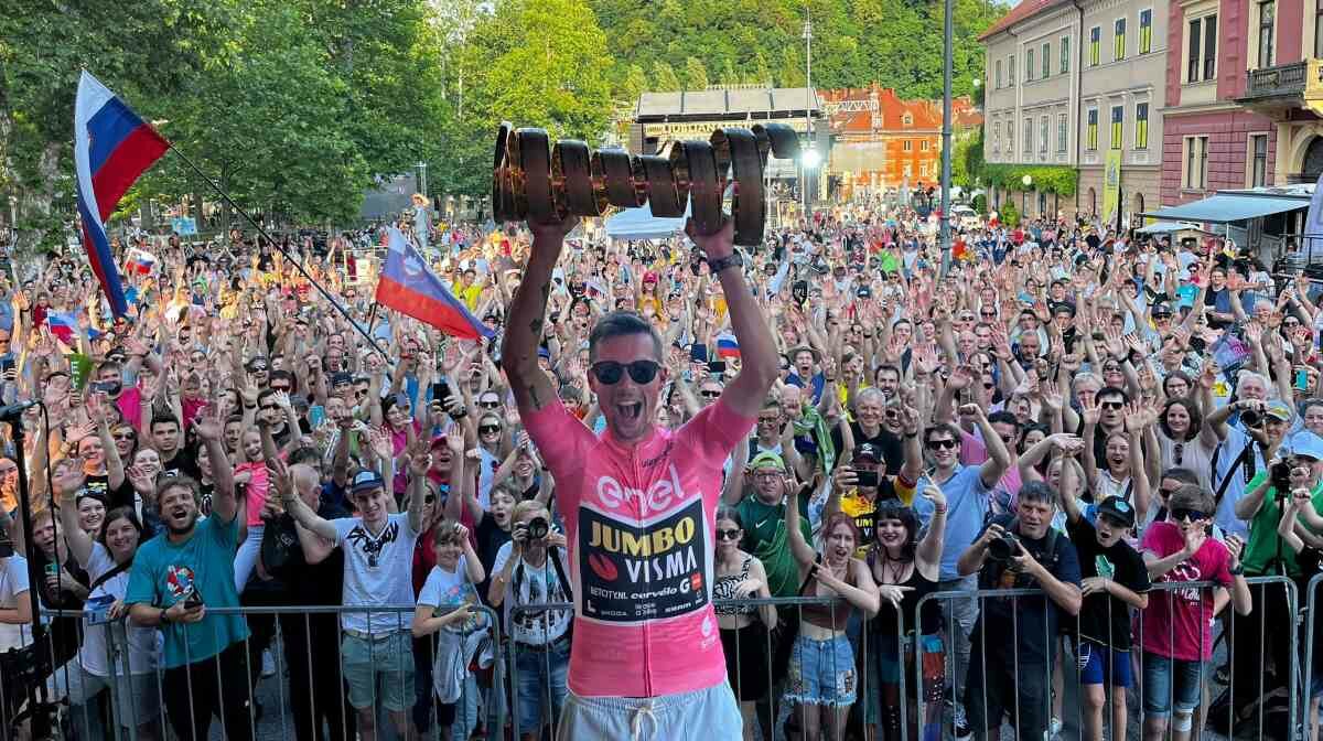 Primoz Roglic ganó el Giro de Italia 2023. No irá al Tour de Francia. Foto: @JumboVismaRoad